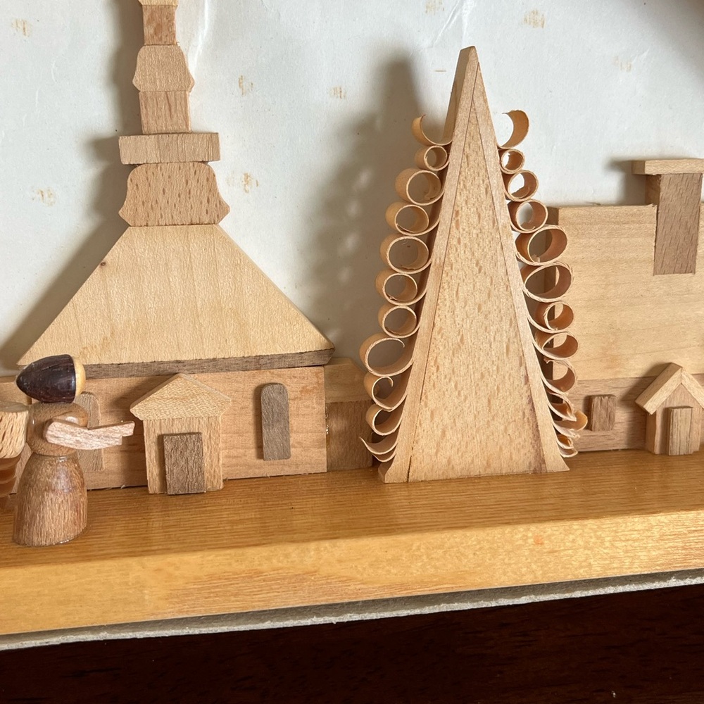 Original German Seiffen Erzgebirge Wooden Christmas Village Decor NEW - Picture 5 of 9